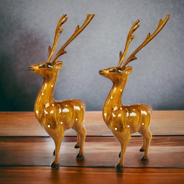 Standing deer couple