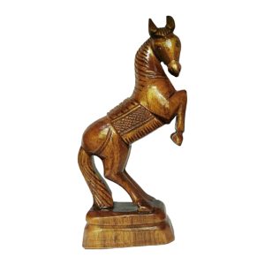 Racing vastu horse statue